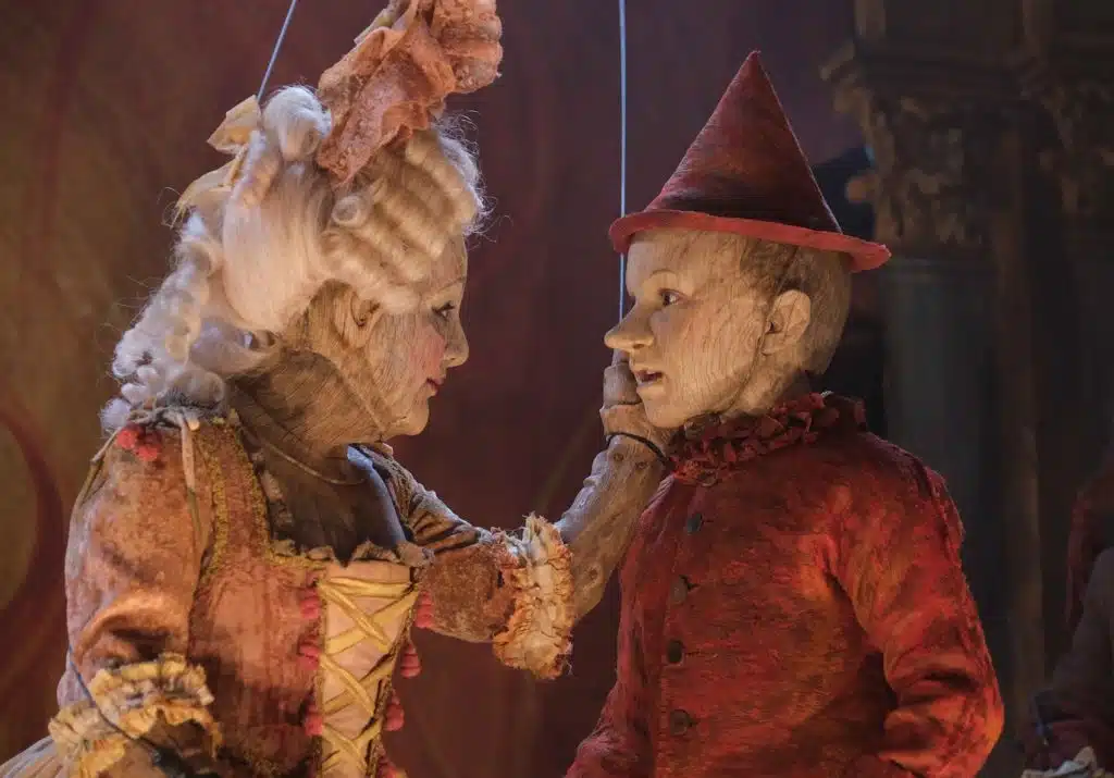 UNA SCENA DEL FILM PINOCCHIO - REGIA DI MATTEO GARRONE - COSTUMI DI MASSIMO CANTINI PARRINI